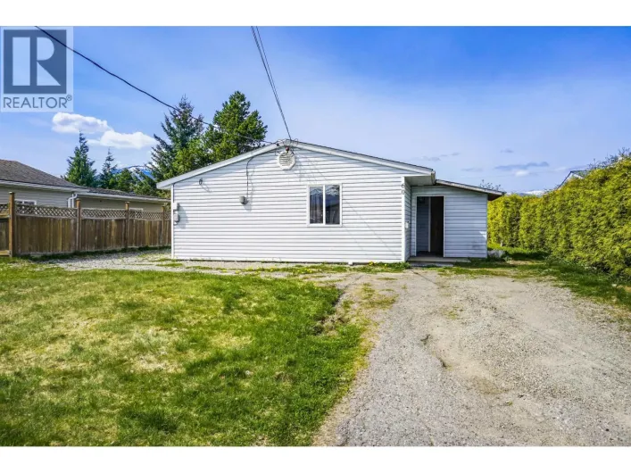 60 STARLING STREET, Kitimat