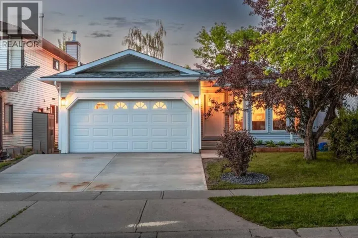 60 Strathcona Road SW, Calgary