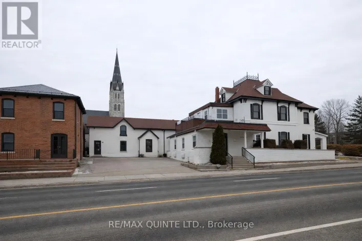 60 VICTORIA AVENUE, Belleville