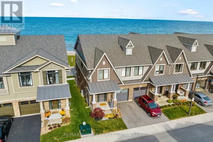 60 WATERVIEW LANE, Grimsby