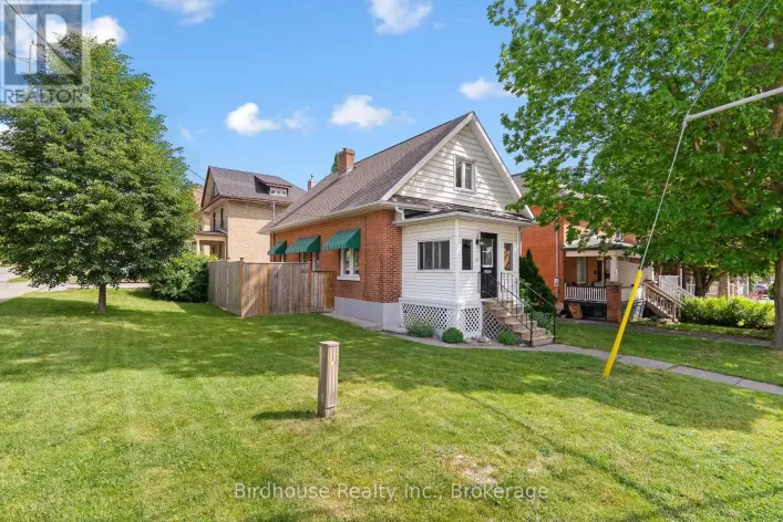 60 WELLINGTON STREET, Kawartha Lakes