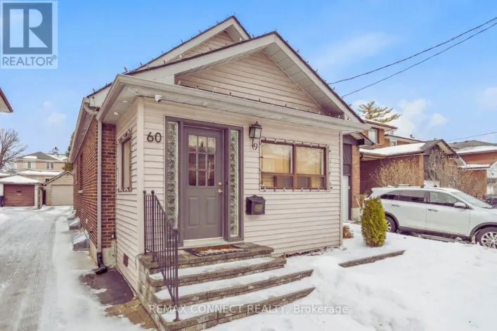 60 WOODBURY ROAD, Toronto