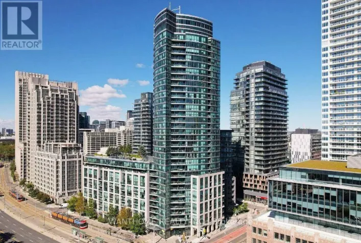 600 FLEET STREET, Toronto