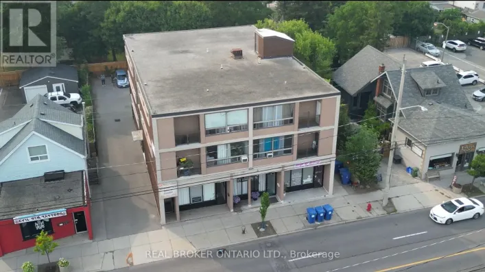 600 UPPER WELLINGTON STREET, Hamilton