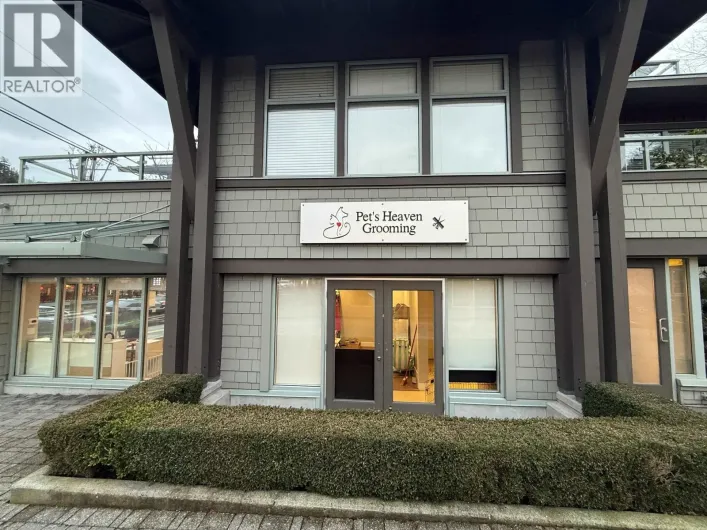 6000 CONFIDENTIAL AVENUE, West Vancouver