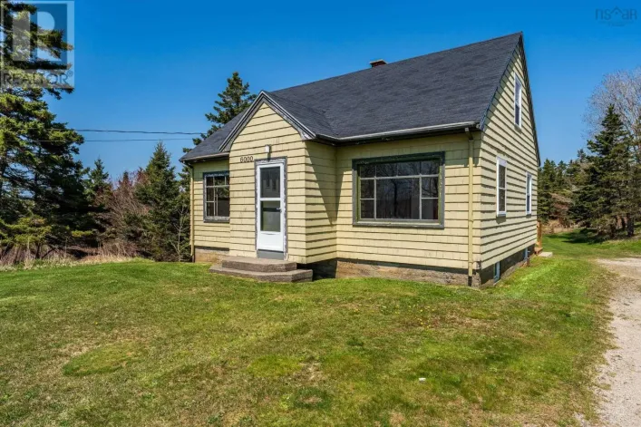 6000 Highway 1, Mavillette