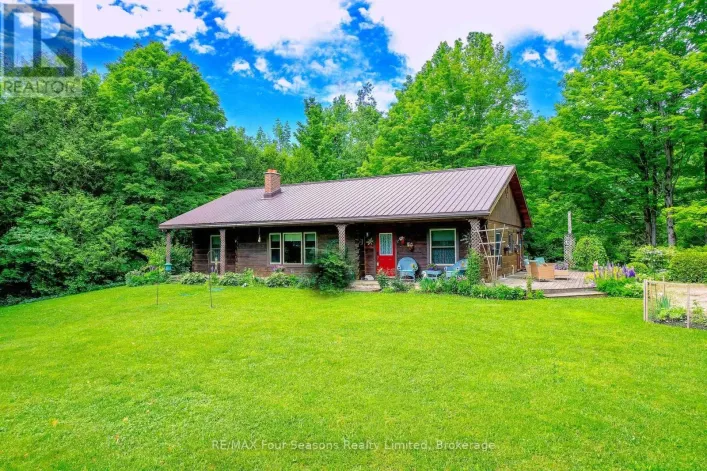 600072 50 SIDE ROAD S, Chatsworth