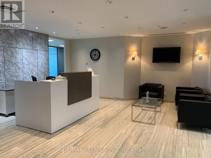 600-31 - 3300 HIGHWAY 7 DRIVE W, Vaughan