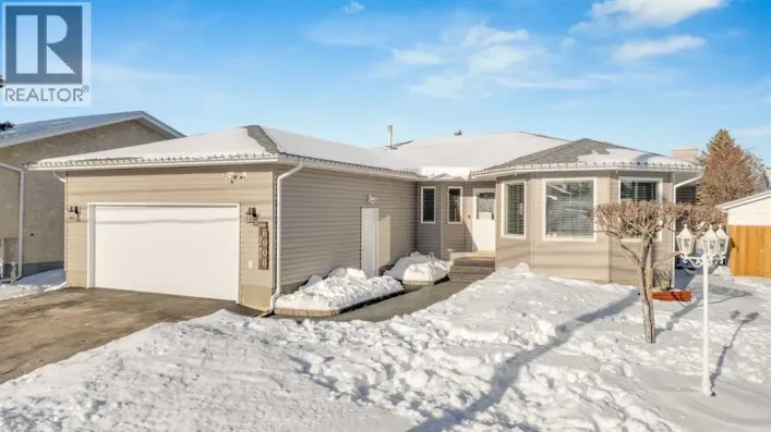 6006 57 Avenue, Ponoka