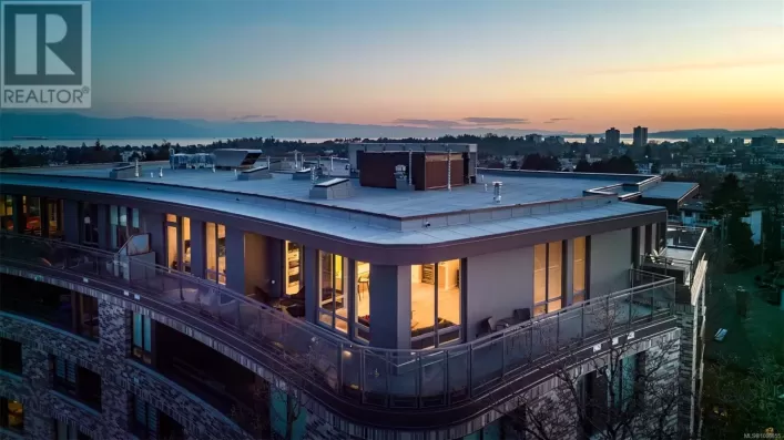 601 1201 Fort St, Victoria