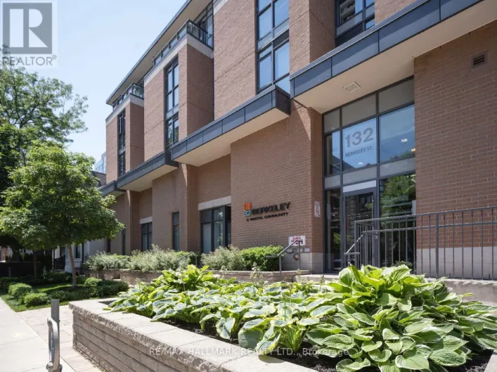 601 - 132 BERKELEY STREET, Toronto