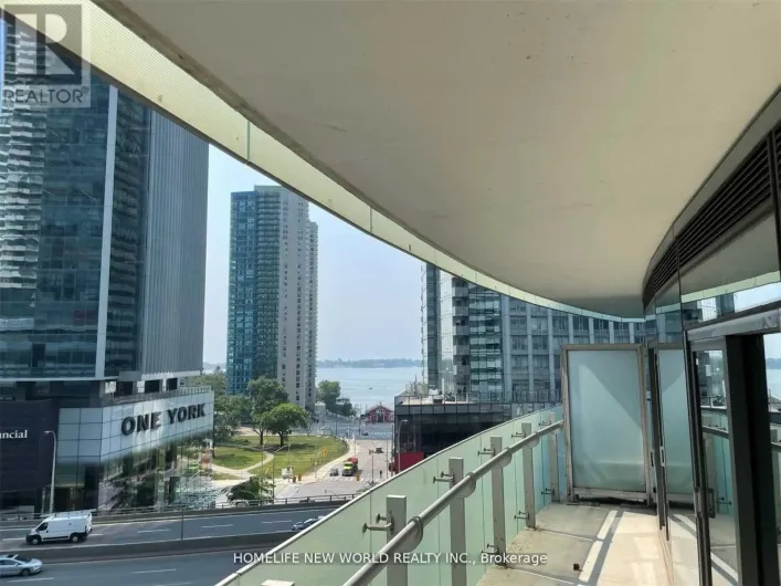601 - 14 YORK STREET, Toronto