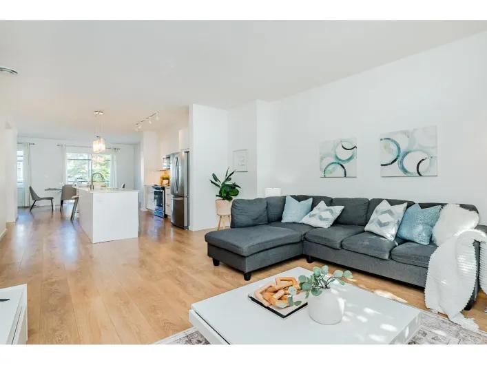 601 18505 LAURENSEN PLACE, Surrey