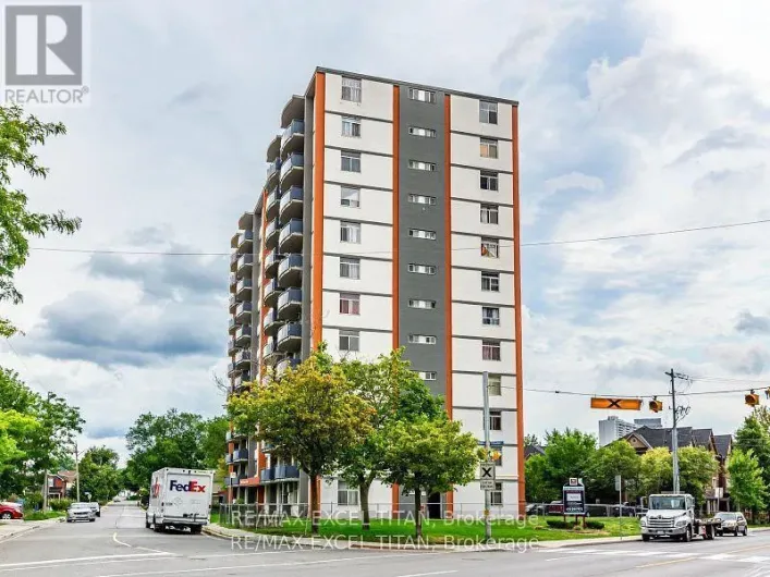 601 - 2255 WESTON ROAD, Toronto