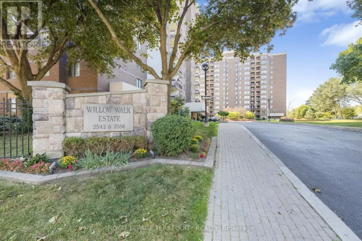 601 - 2556 ARGYLE ROAD, Mississauga