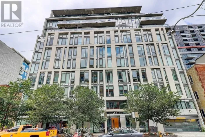 601 - 32 CAMDEN STREET, Toronto