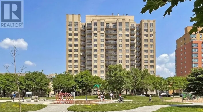 601 - 4 ELSINORE PATH, Toronto