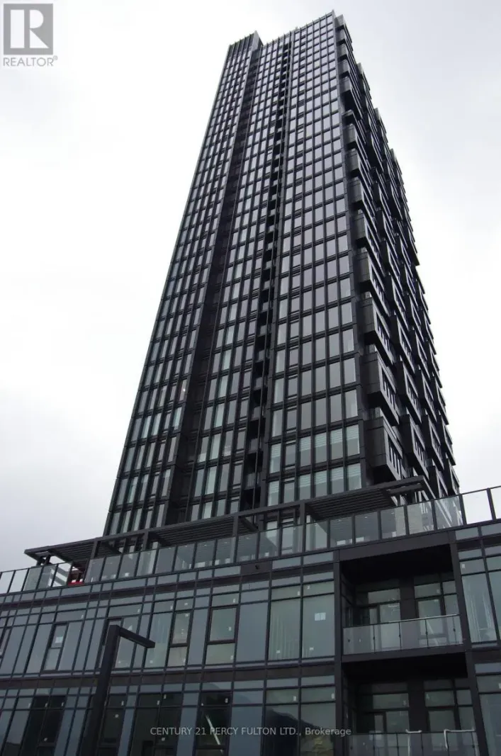 601 - 5 QUARRINGTON LANE, Toronto