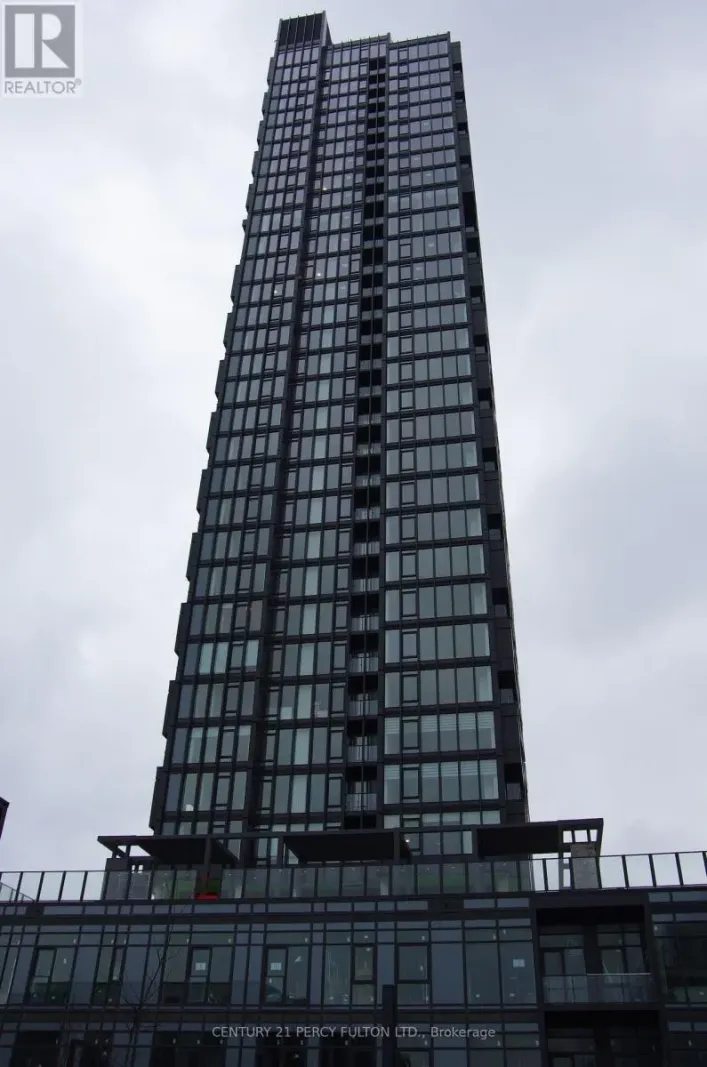601 - 5 QUARRINGTON LANE, Toronto