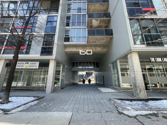 601 - 60 BATHURST STREET, Toronto