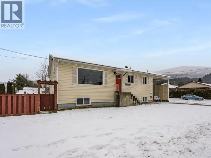 601 6th Avenue, Castlegar