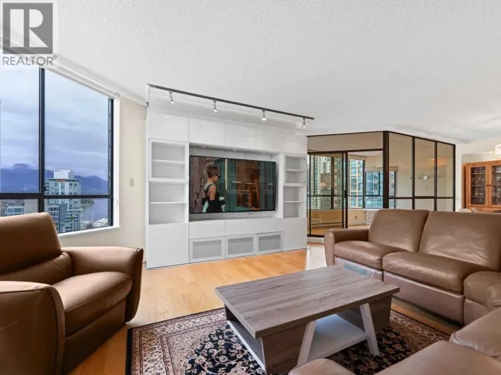 601 738 BROUGHTON STREET, Vancouver