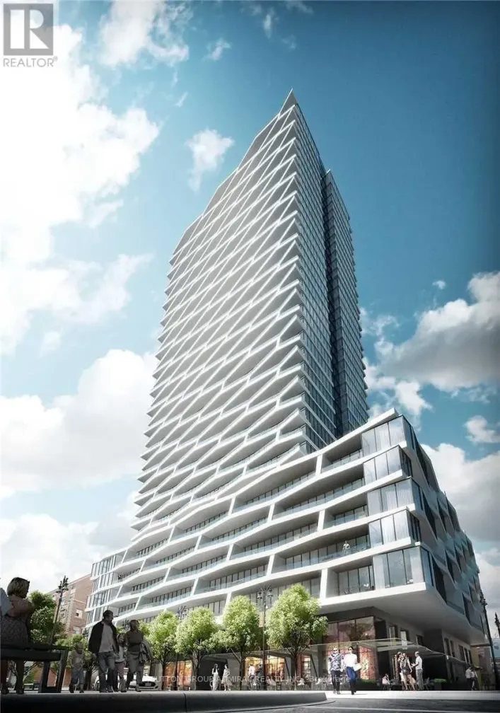 601 - 85 WOOD STREET, Toronto