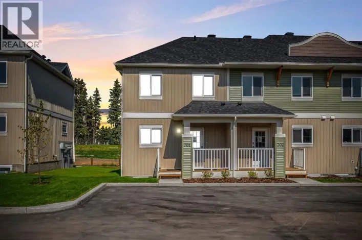 601 Clover Road, Carstairs