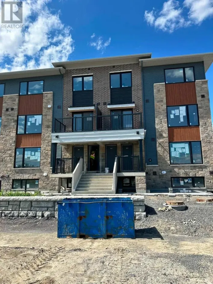 601 GLENROY GILBERT DRIVE, Ottawa