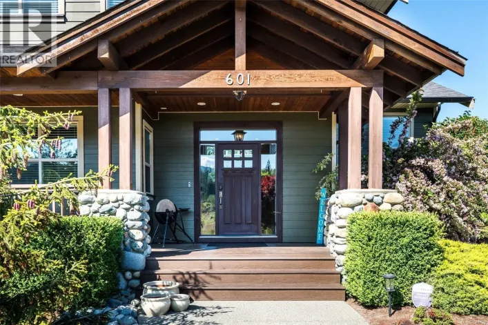 601 Sentinel Dr, Mill Bay