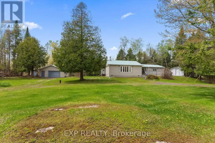 6015 CENTENNIAL DRIVE, Greater Madawaska
