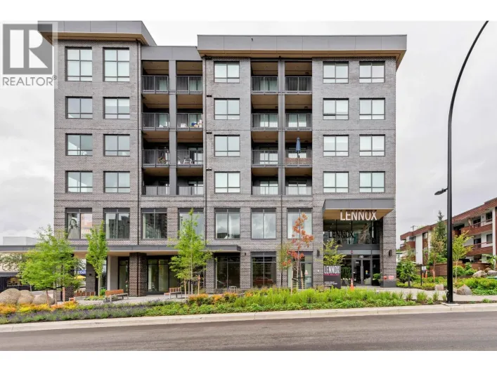 602 110 E 17TH STREET, North Vancouver