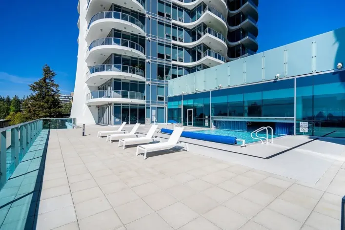 602 1501 FOSTER STREET, White Rock