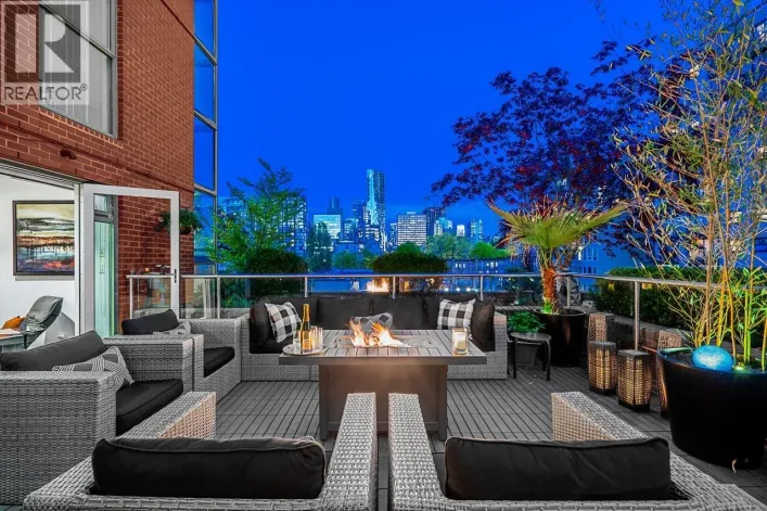 602 1888 ALBERNI STREET, Vancouver