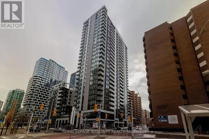 602 - 340 QUEEN STREET, Ottawa