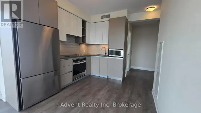 602 - 398 HIGHWAY 7 AVENUE E, Richmond Hill