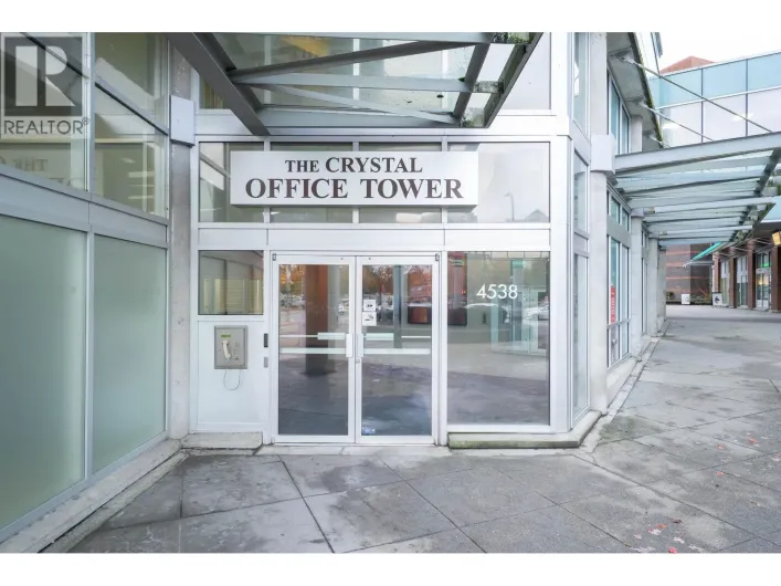 602 4538 KINGSWAY, Burnaby