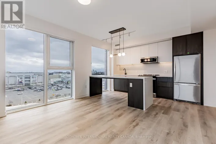 602 - 5 YORK GARDEN WAY, Toronto