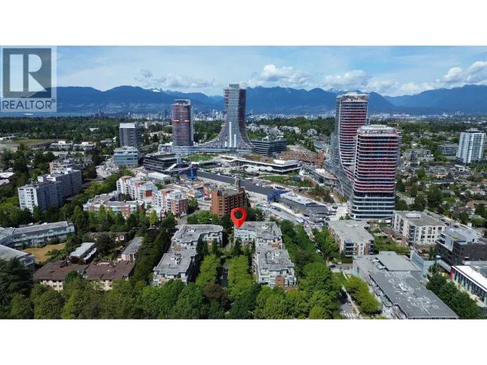 602 618 W 45TH AVENUE, Vancouver