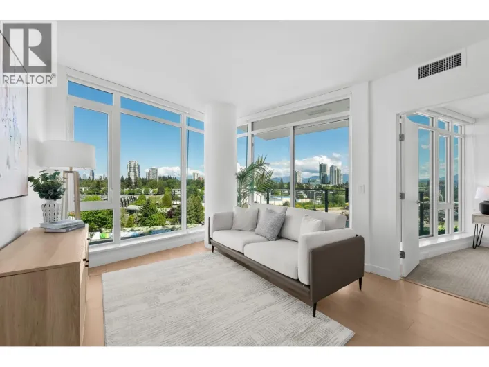 602 7683 PARK CRESCENT, Burnaby