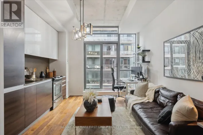 602 - 8 GLADSTONE AVENUE, Toronto