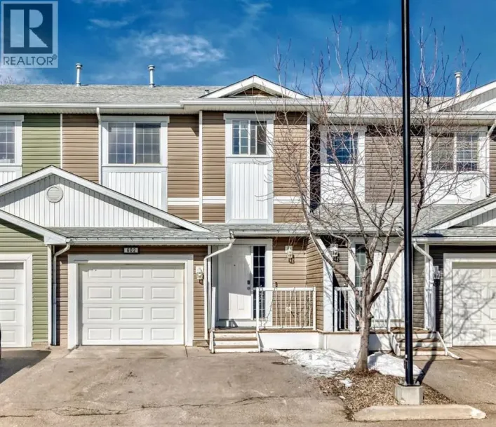 602, 800 Yankee Valley Boulevard SE, Airdrie