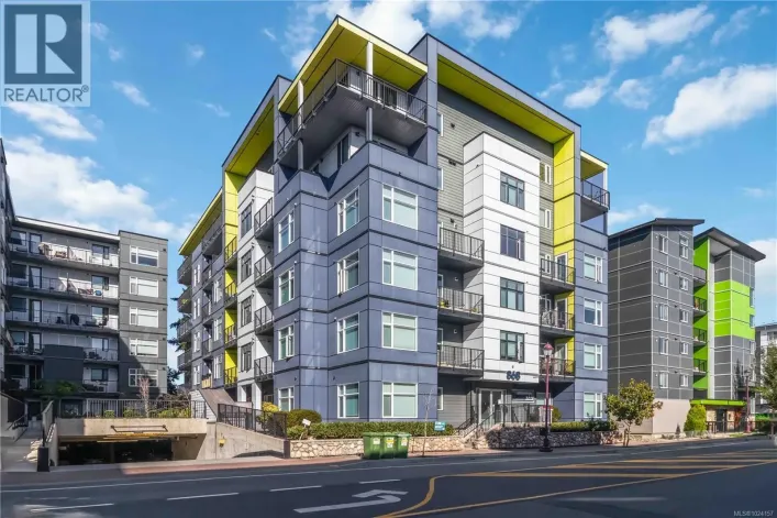 602 868 Orono Ave, Langford