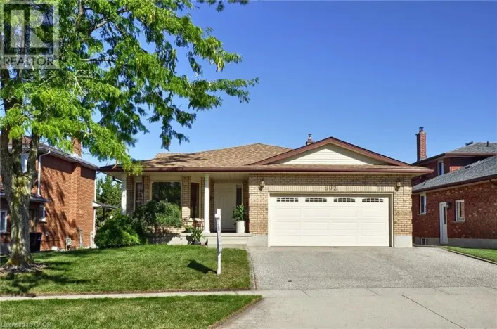 602 CHAMPLAIN Boulevard N, Cambridge