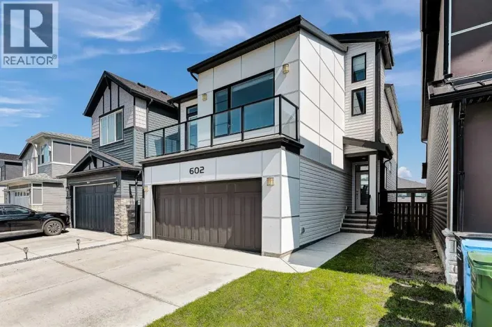 602 Creekstone Circle SW, Calgary