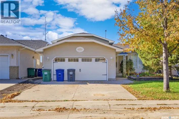 House for sale: 602 Haslam CRESCENT, Saskatoon