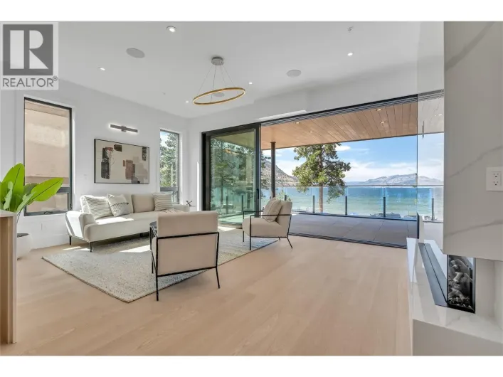 602 Lakeshore Drive Unit# 202, Penticton