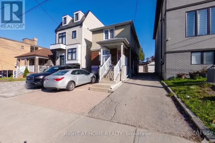 602 RIDELLE AVENUE, Toronto