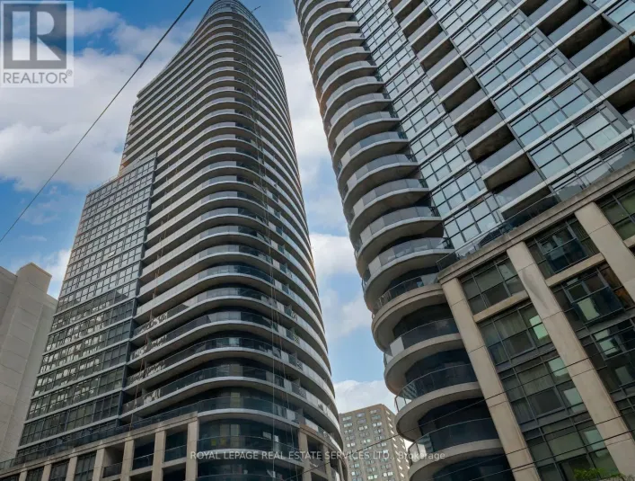 603 - 25 CARLTON STREET, Toronto