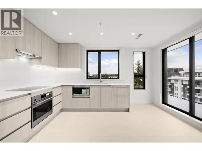 603 4928 QUEBEC STREET, Vancouver